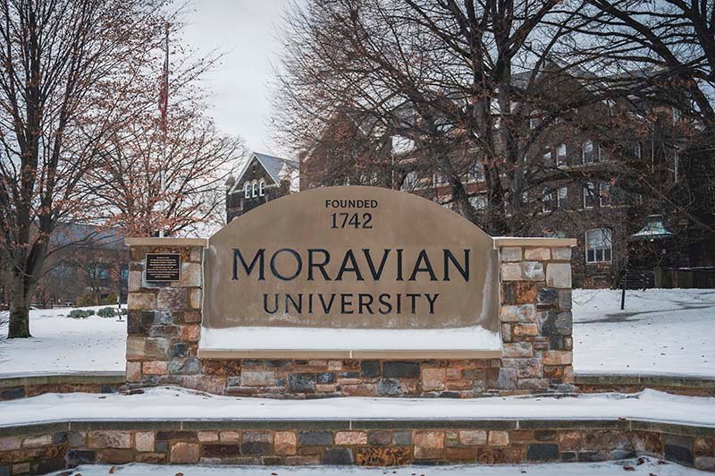 Moravian University Size 2 
